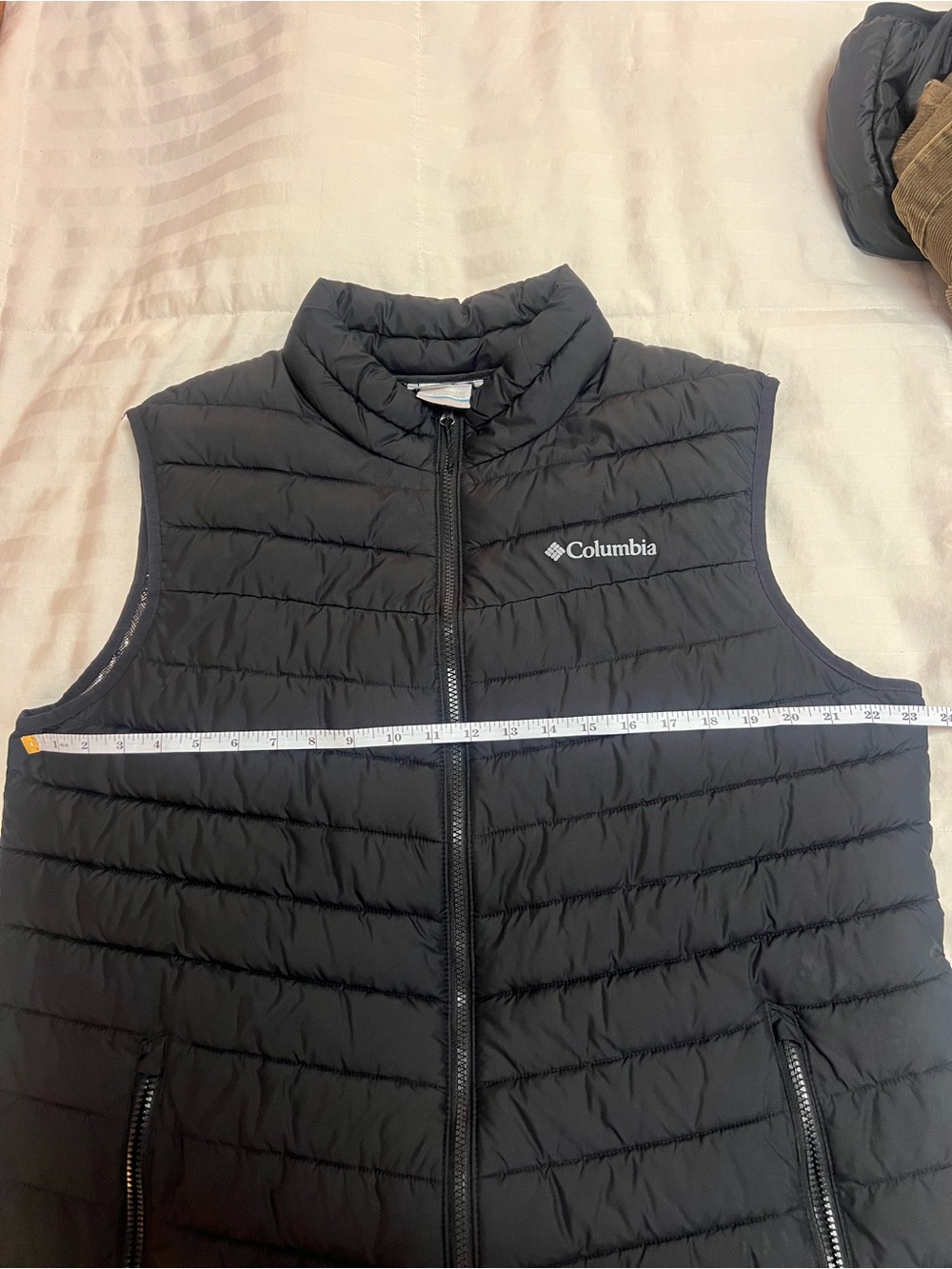 Columbia Men’s Large Powder Lite™ Vest - Picture 2 of 8